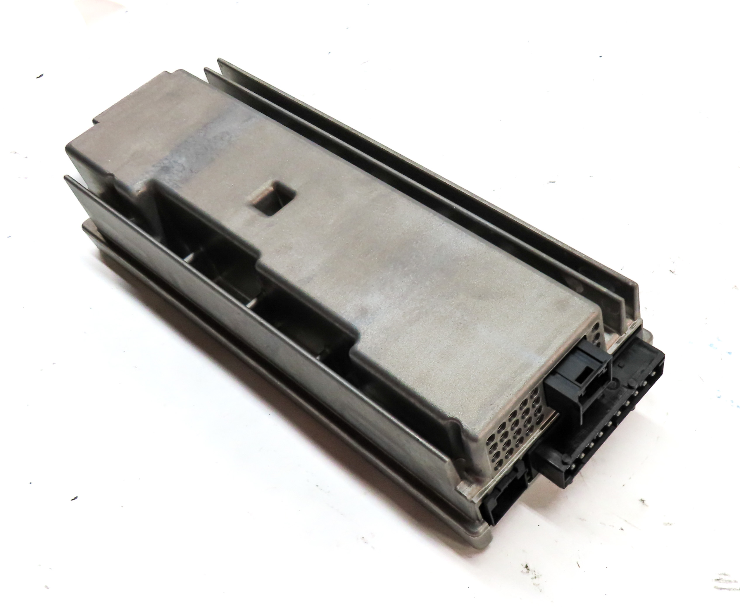 10-15 BMW 535iGT 740i 750i X3 (F01 F02 F04 F07 F25) DSP HiFi AUDIO AMP AMPLIFIER — exact item pictured